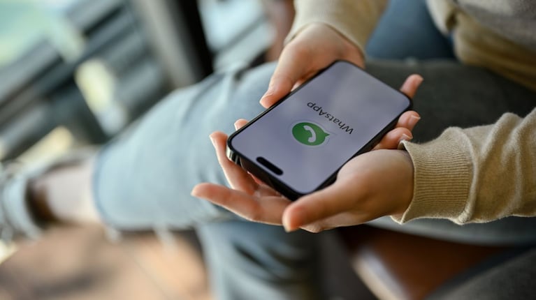 WhatsApp planea potenciar las comunidades mediante nuevas herramientas que facilitarán la organización de eventos y respuestas estructuradas en los grupos.