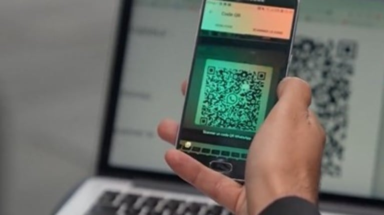 WhatsApp trabaja en la transferencia de chats entre móviles Android a través de un código QR