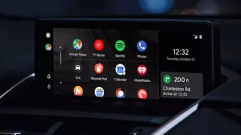 Xiaomi trabaja en CarWith, un asistente inteligente para la conducción similar a Android Auto