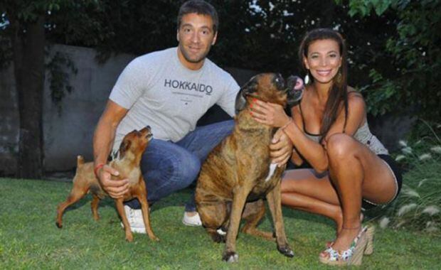 Ximena Capristo y Gustavo Conti junto a Jaime y Kalito (Foto: Web).