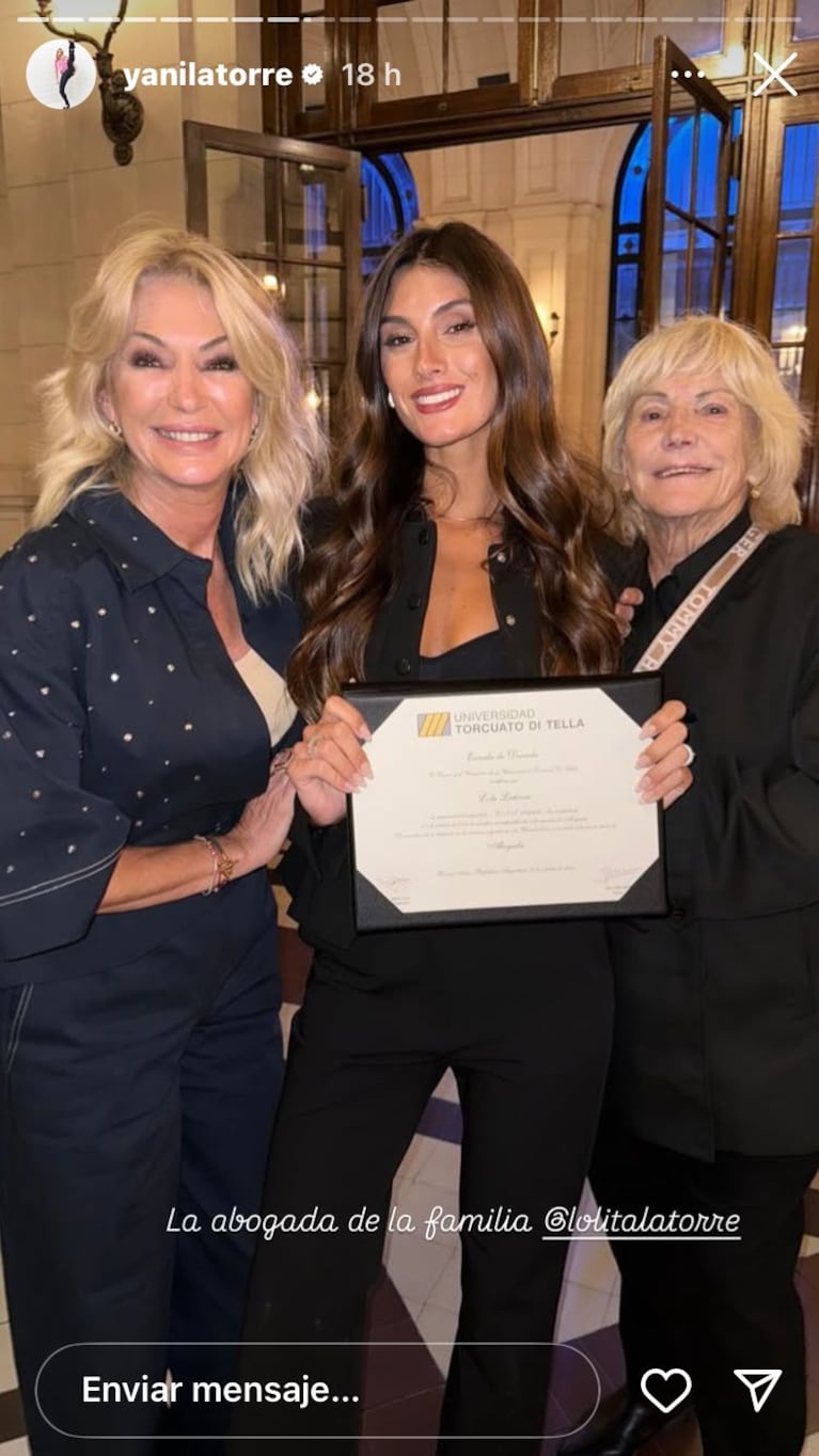 Yanina Latorre con su mamá y su hija Lola, recién graduada (Foto: Instagram/@yanilatorre).