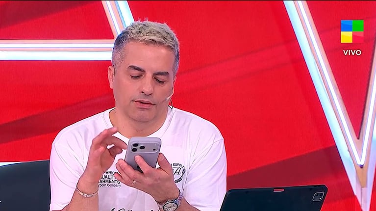 Yanina Latorre llamó sin querer a Ángel de Brito y se escuchó todo (captura de América TV)
