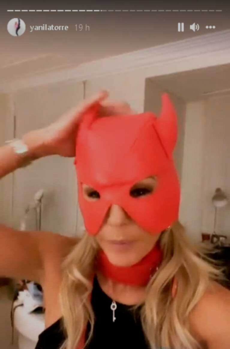 Yanina Latorre sorprendió a sus seguidores al promocionar "juguetes para adultos": "Lo bien que te los vendo"