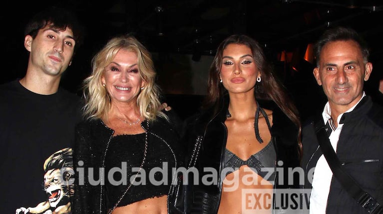 Yanina y Diego Latorre acompañaron a sus hijos en el lanzamiento de su marca (Foto: Movilpress).