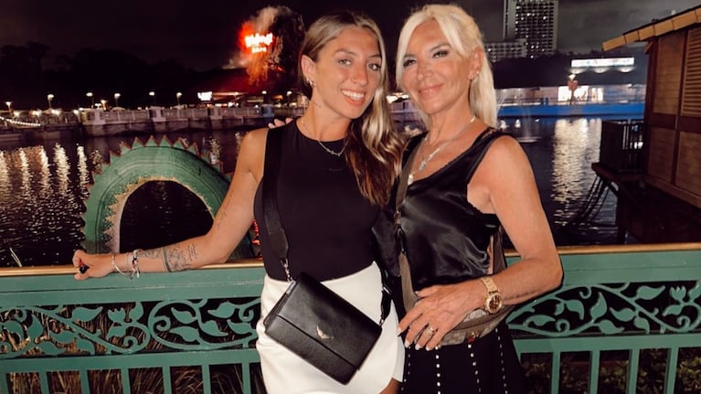 Yanina Zilli con Ornella, su hija. Foto: Instagram @yzilli