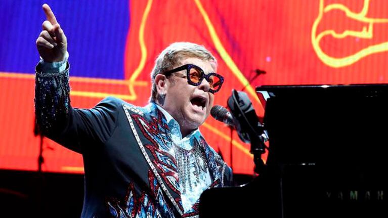 YouTube lanza una serie semanal con conciertos míticos de Elton John