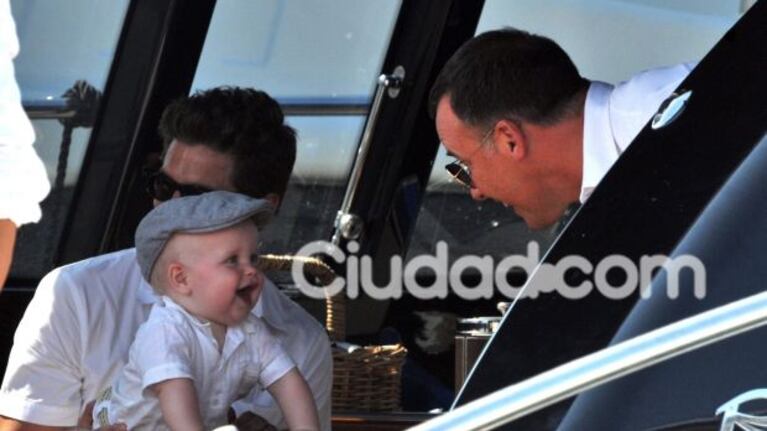 Zachary con sus papás. (Foto: Southern Press).