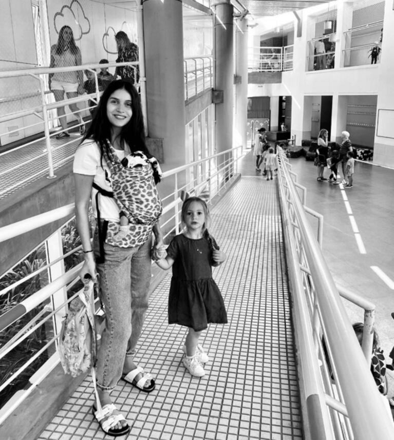 Zaira Nara acompañó a Malaika en su vuelta a clases junto a su bebé, Viggo: "Primer día; ¡cuántas emociones!"
