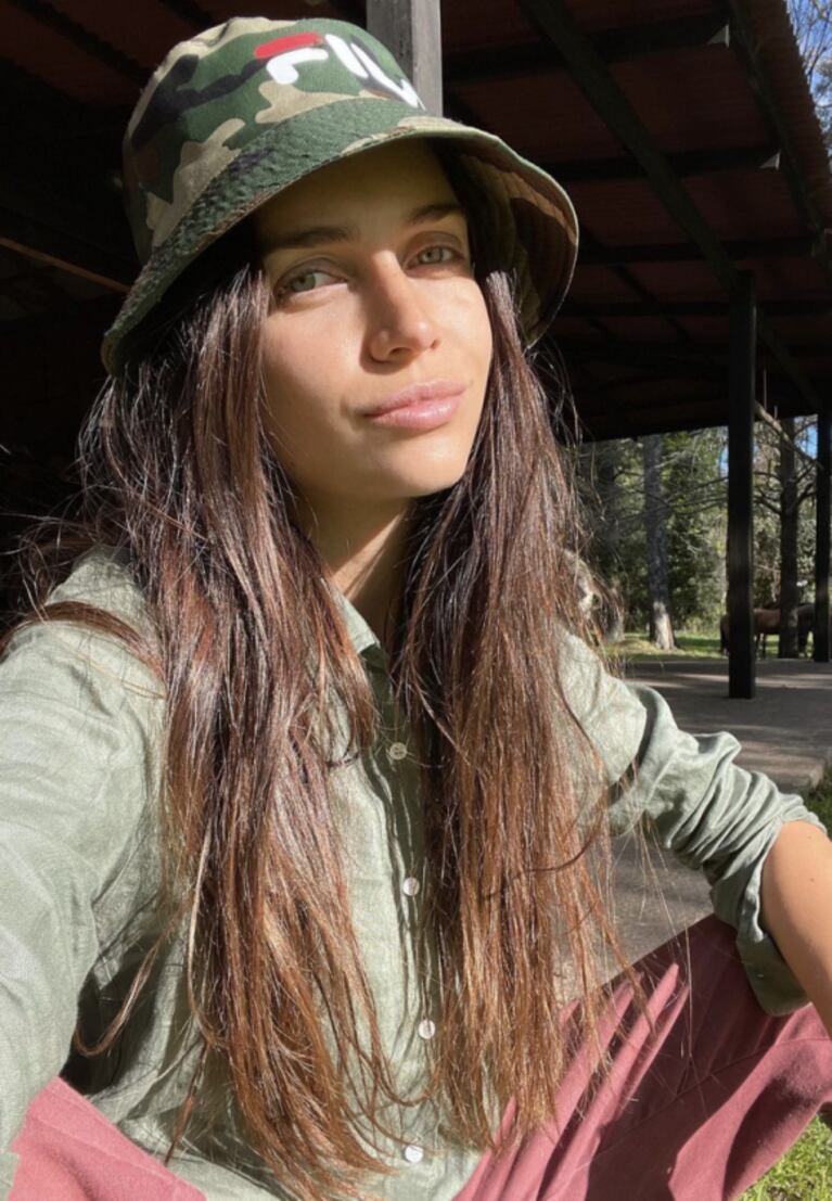 Zaira Nara compartió el álbum de su tarde campestre en familia recién llegada a Argentina