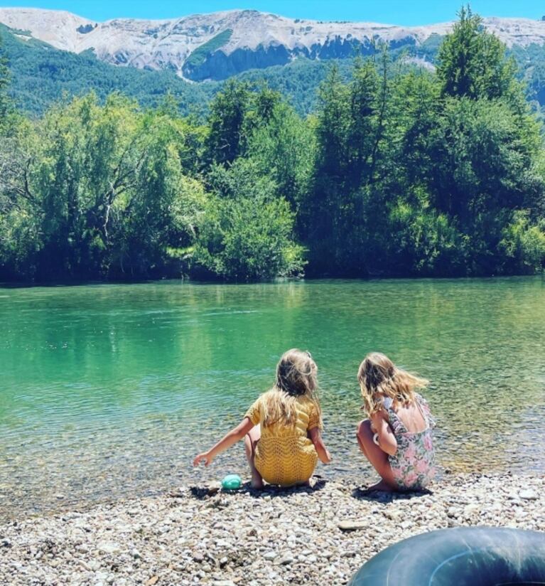 Zaira Nara compartió fotos de sus vacaciones en la Patagonia y Paula Chaves reaccionó: "Yendo"