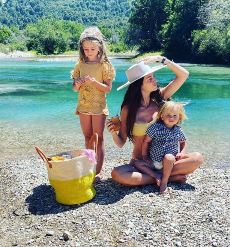 Zaira Nara compartió fotos de sus vacaciones en la Patagonia y Paula Chaves reaccionó: "Yendo"