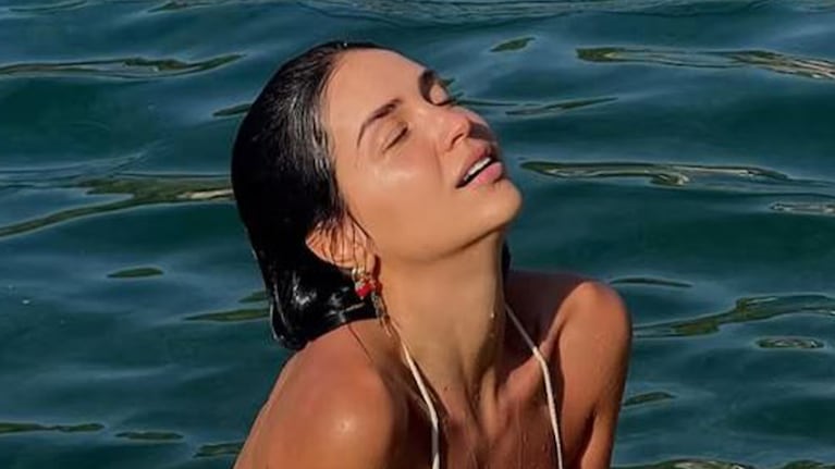 Zaira Nara deslumbró con un vestido traslúcido en Ibiza | Créditos: Instagram @zaira.nara