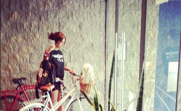Zaira Nara, inseparable de su perra, Chinita (Foto: Instagram).