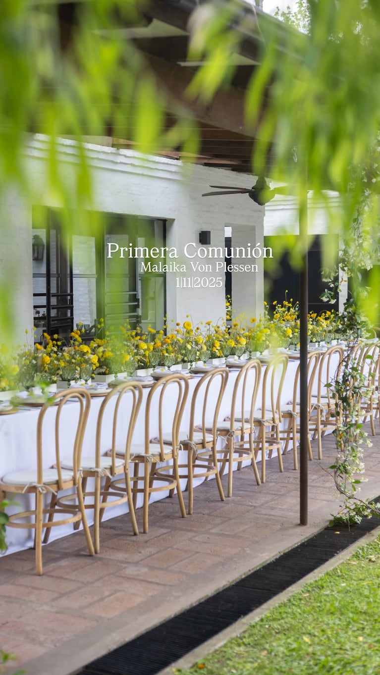 Zaira Nara y Jakob Von Plessen juntos en la primera comunión de su hija (Instagram)