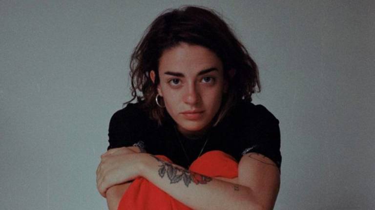 Zoe Gotusso celebró su cumpleaños con dos lanzamientos en video