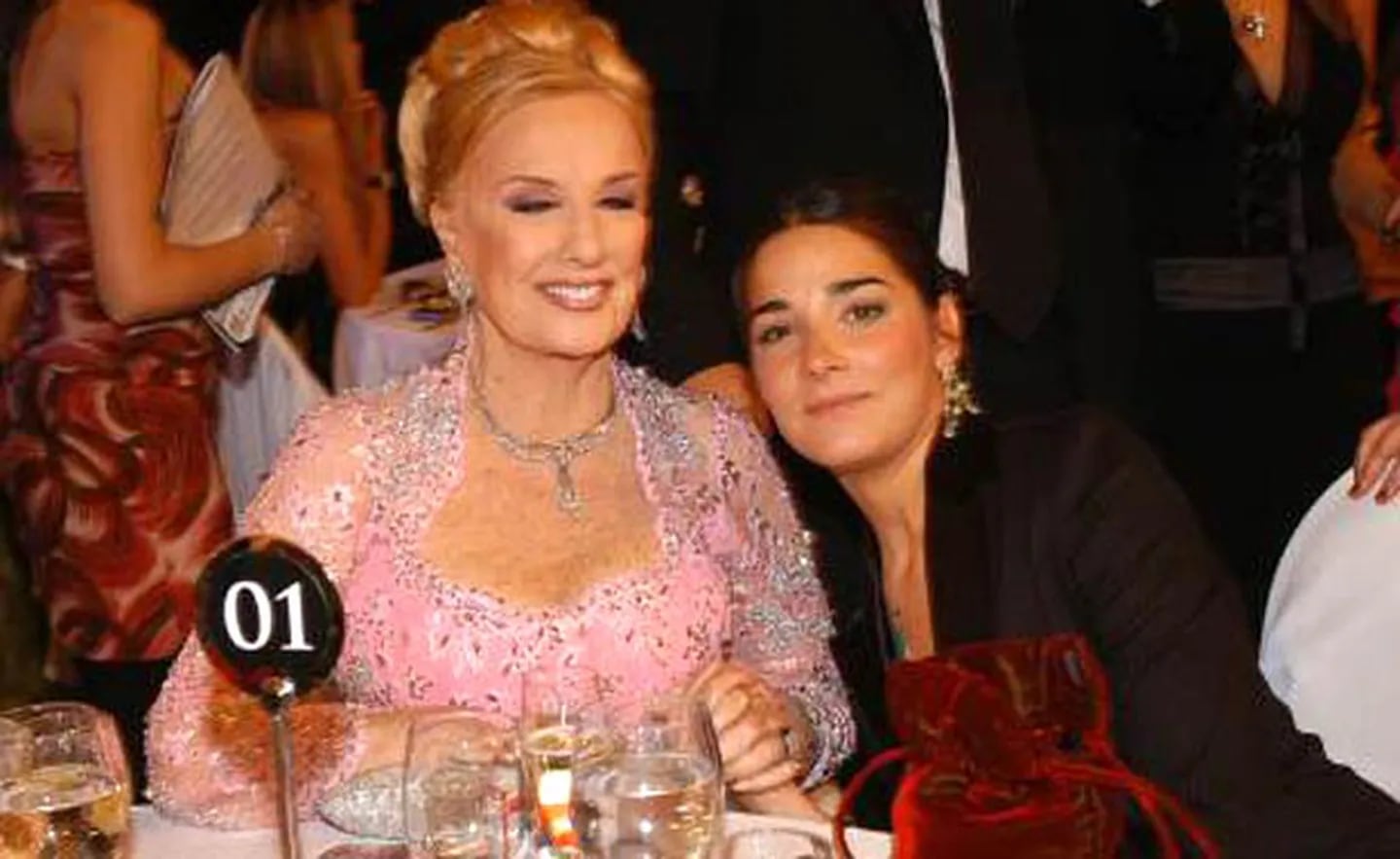 Mirtha Legrand y Juana Viale, centro de atención durante lo que va de 2011. (Foto: Web)