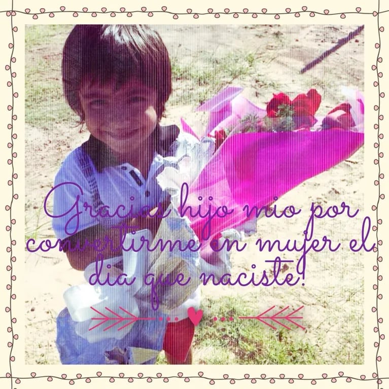 Benjamín, con las rosas que Diego Maradona le envió a Gianinna por el Día de la Mujer. (Foto: @gianmaradona)