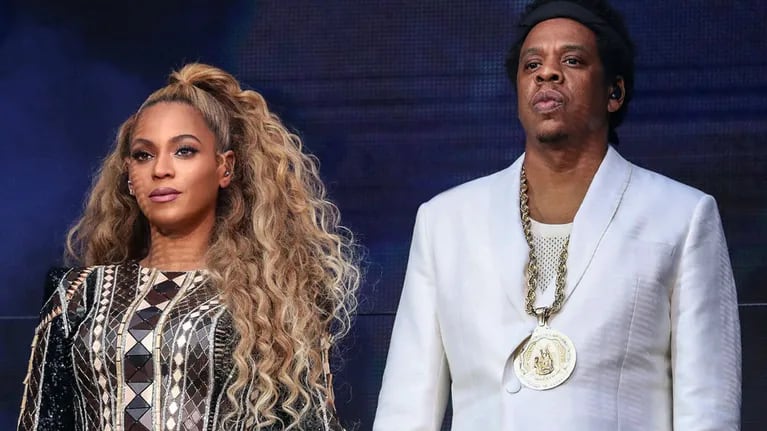 Beyonce y Jay-Z dieron explosivo concierto pese al mal tiempo