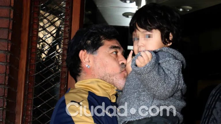 El particular regalo que Maradona le hará a Dieguito por su cumple