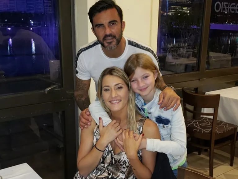 El festejo de cumpleaños de Mica Viciconte junto a Fabián Cubero y las hijas del futbolista