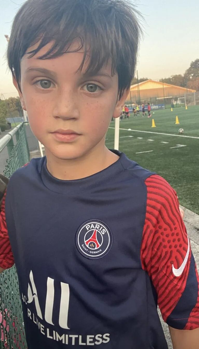 El orgullo de Wanda Nara por el impresionante desempeño de su hijo en las inferiores del Paris Saint-Germain: "¡Seis goles, Coki!"