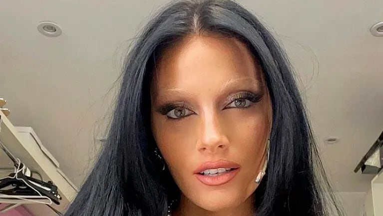 Oriana Sabatini impactó con su llamativo look "alien".