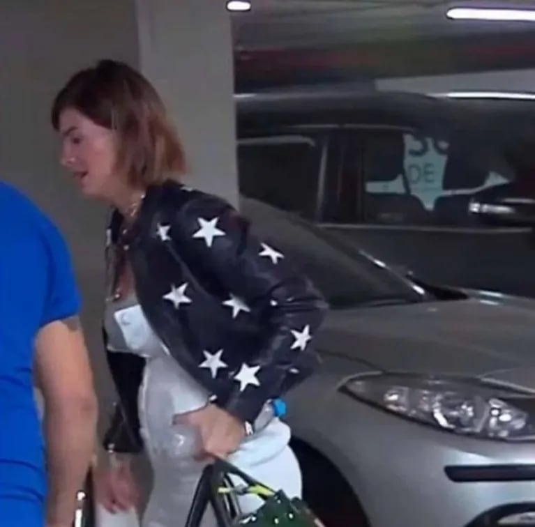 La llamativa foto de China Suárez en el aeropuerto, ¿que dejó al descubierto su pancita de embarazo?