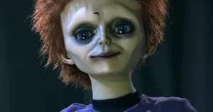 Films de terror: el hijo de Chucky se negó a seguir el camino sangriento de sus padres 