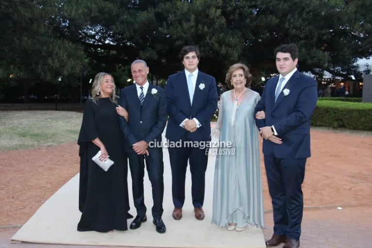 María Belén Ludueña y Jorge Macri se casaron: las fotos de la íntima celebración 