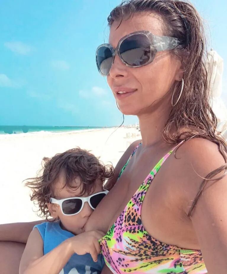Ximena Capristo y la decisión de dejar de amamantar a su hijo: "Última teta de Félix; está costando mucho"