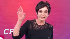 La emotiva despedida de Mónica Gutiérrez en el último programa de Crónicas de la tarde
