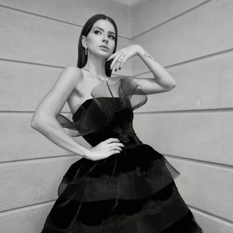 China Suárez impactó con su look en los Premios Platino: su vestido glamoroso y súper elegante