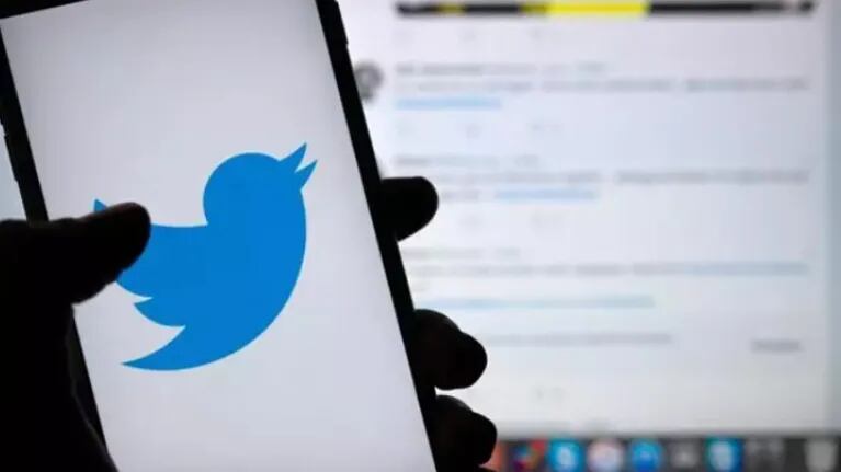 Twitter permite ver la cantidad total de veces que se ha marcado como guardado un tuit en iOS